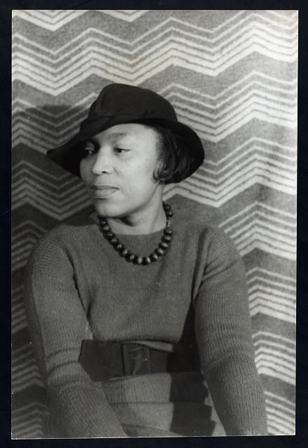 zora neale hurston photo from library of congress master-pnp-van-5a52000-5a52100-5a52142r